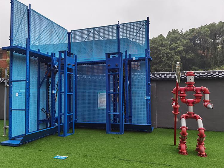 施工爬架、消防管机器人